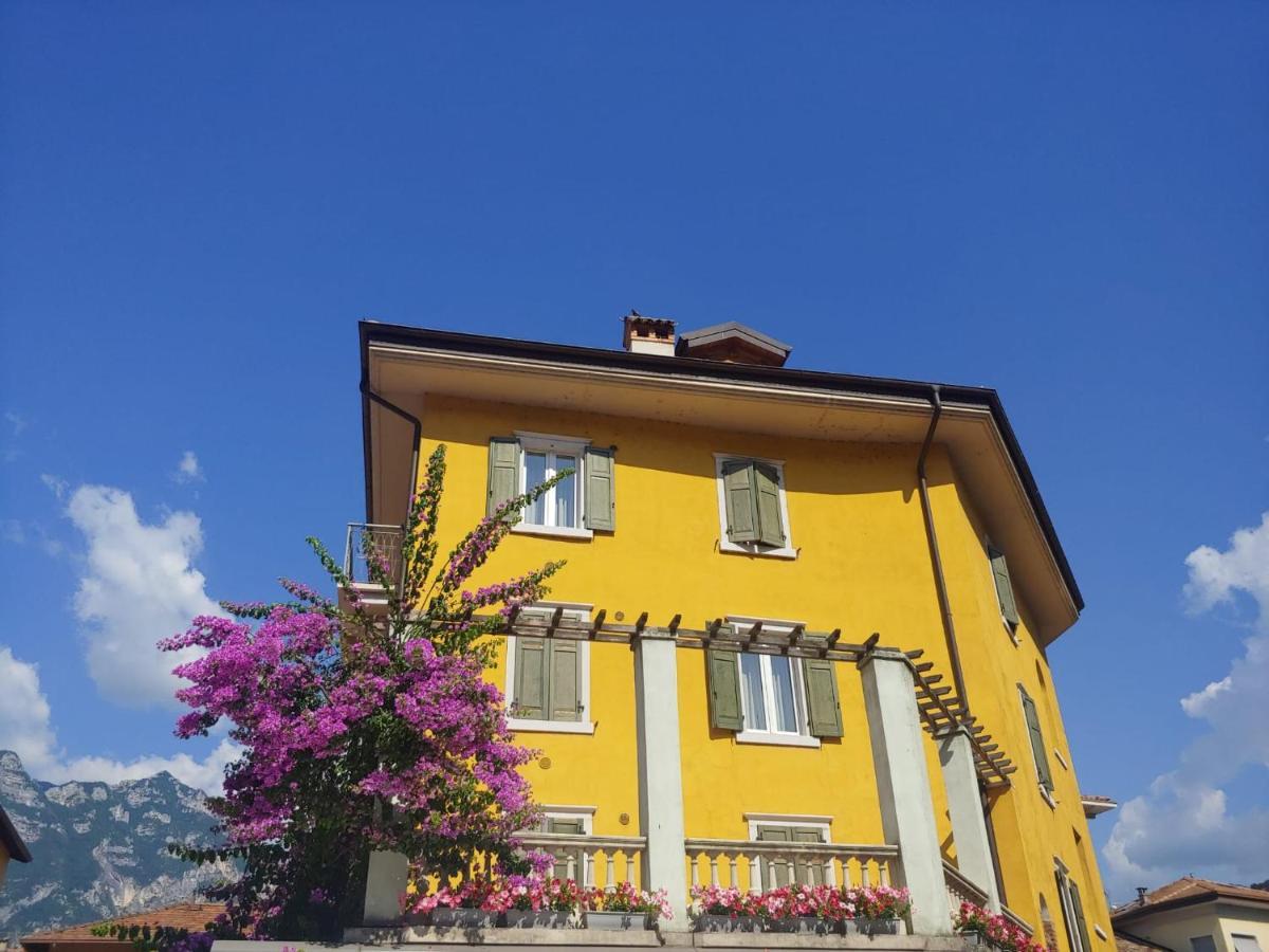 Appartamenti Baia Azzurra 3. Torbole Sul Garda Exterior photo